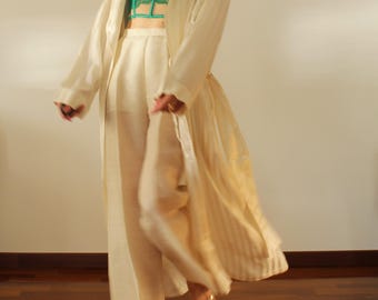 Vintage cream pure silk dressing gown with tone-on-tone matte and liquid stripes