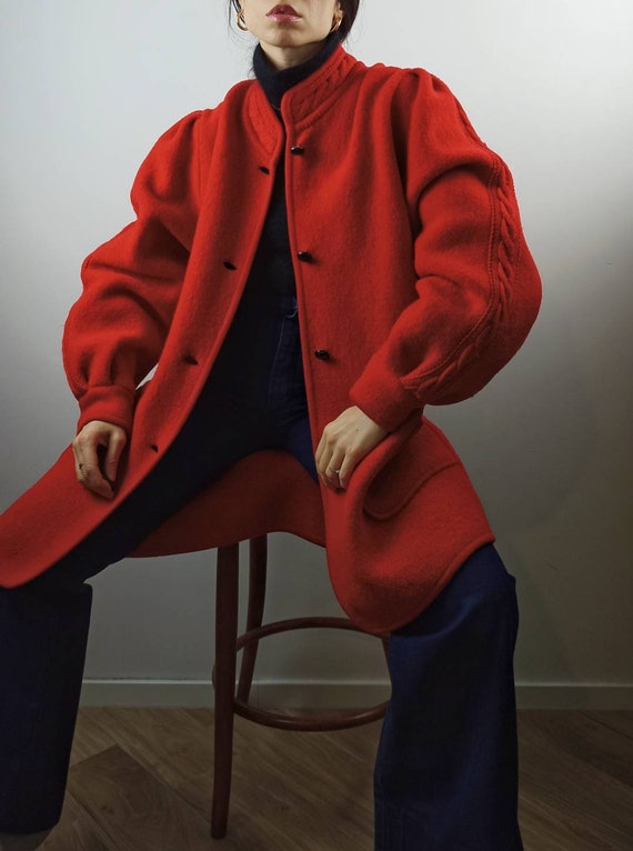 Vintage 70s pure wool Red puff sleeves coat