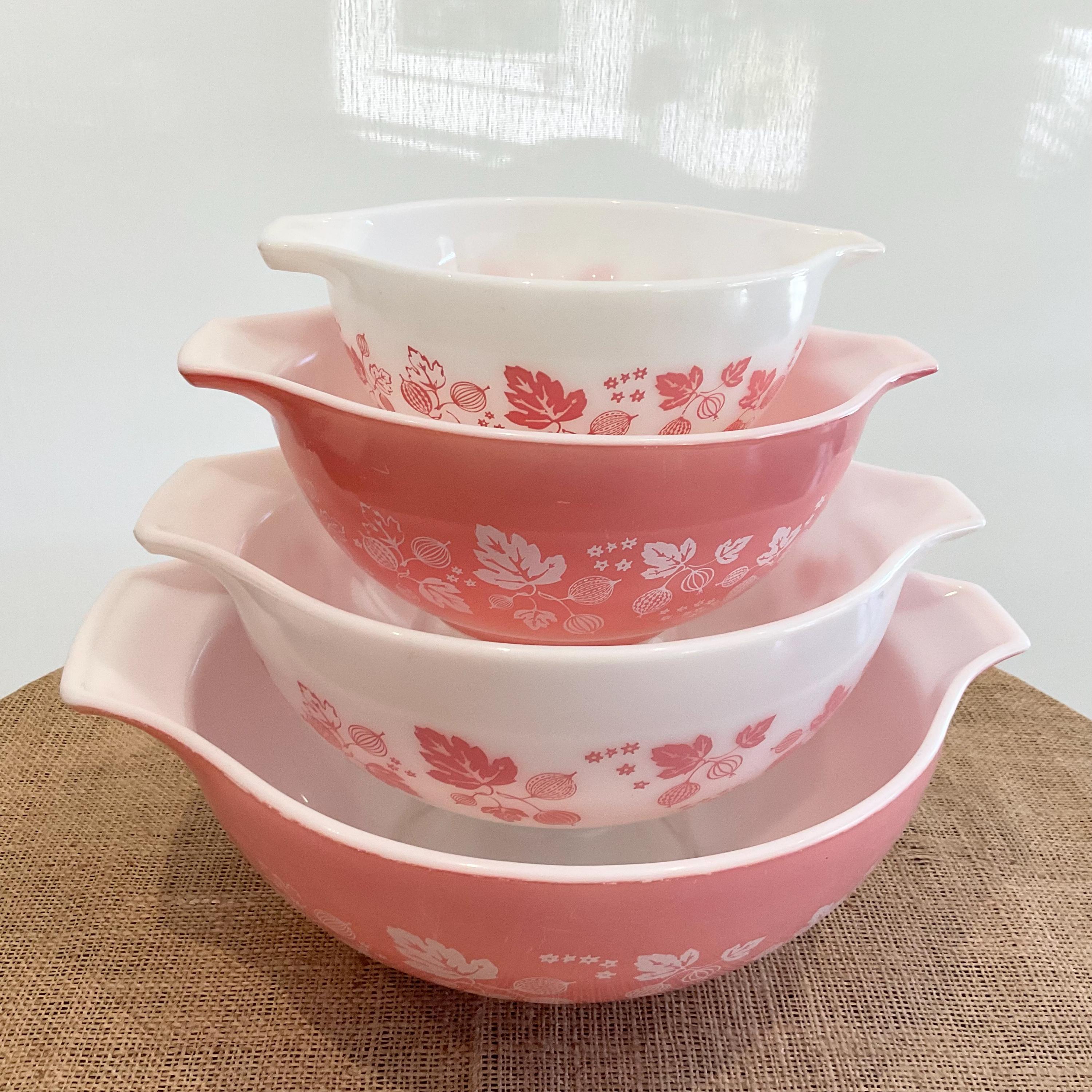 Pyrex Pink Gooseberry Mixing Bowl Set Superb Vintage Pyrex Pink