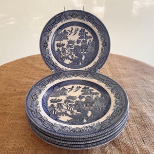 Churchill Blue Willow Salad - Etsy