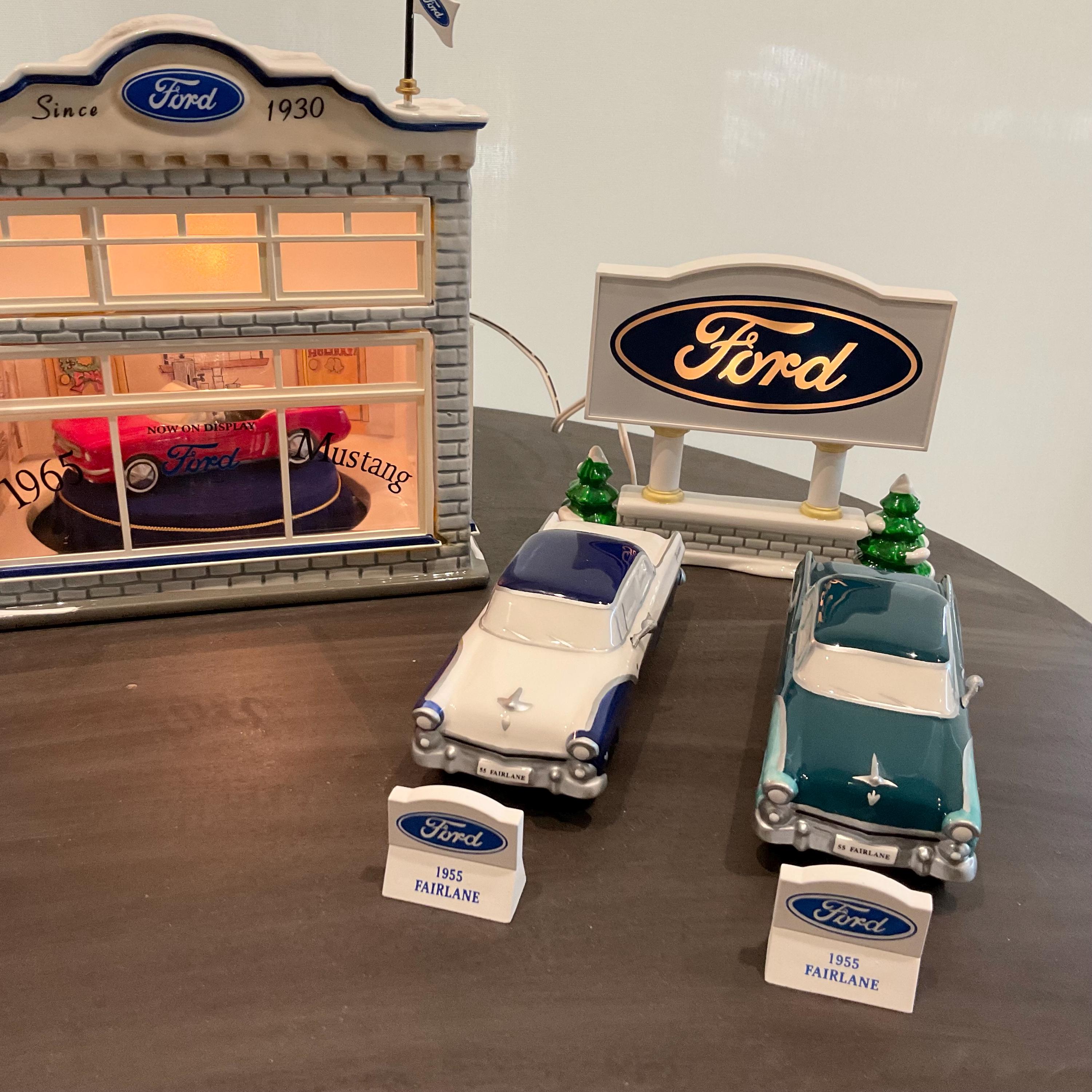 Department 56 Ford Uptown Motors, Snow Village 1998, Plus