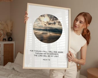 Anche se cado, mi rialzerò. Anche se siedo nelle tenebre, il Signore sarà la mia luce. ― Michea 7:8, Stampa tipografica scaricabile