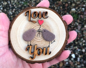 Christmas Magnet, Christmas Pebble, Wood Slice, Couple, Love You, Robins, Romantic Gift, Gift for Him, Gift for Her, Pebble Magnet, Unique