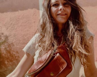 Vintage Brown Leather Fanny Pack