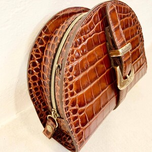 sac original en cuir marron style crocodile