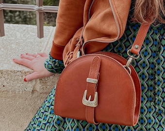 Brązowa skórzana torba