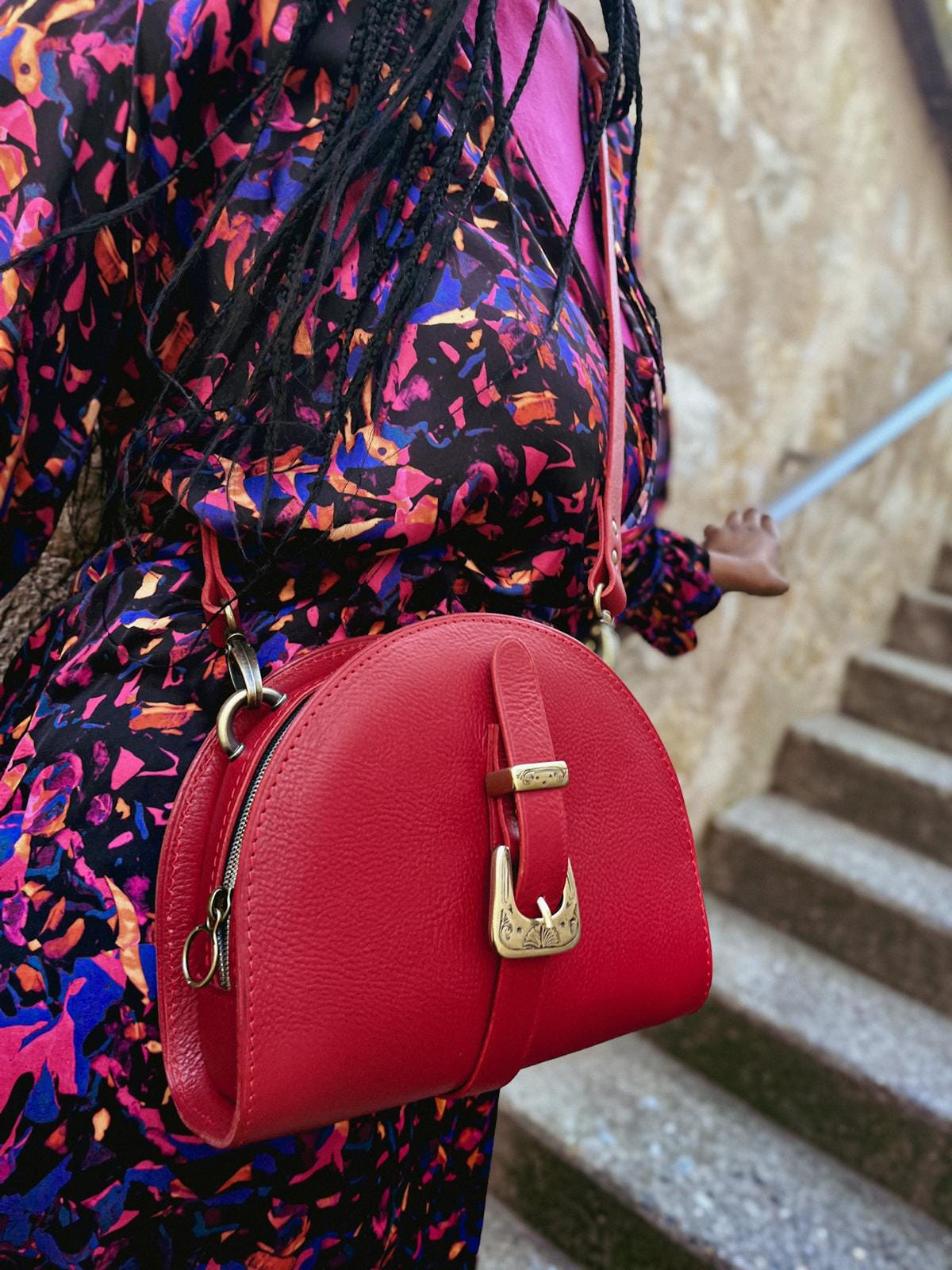 GUCCI カラフル 円形ボディバッグ GUCCI カラフル 円形ボディバッグ - バッグ通販