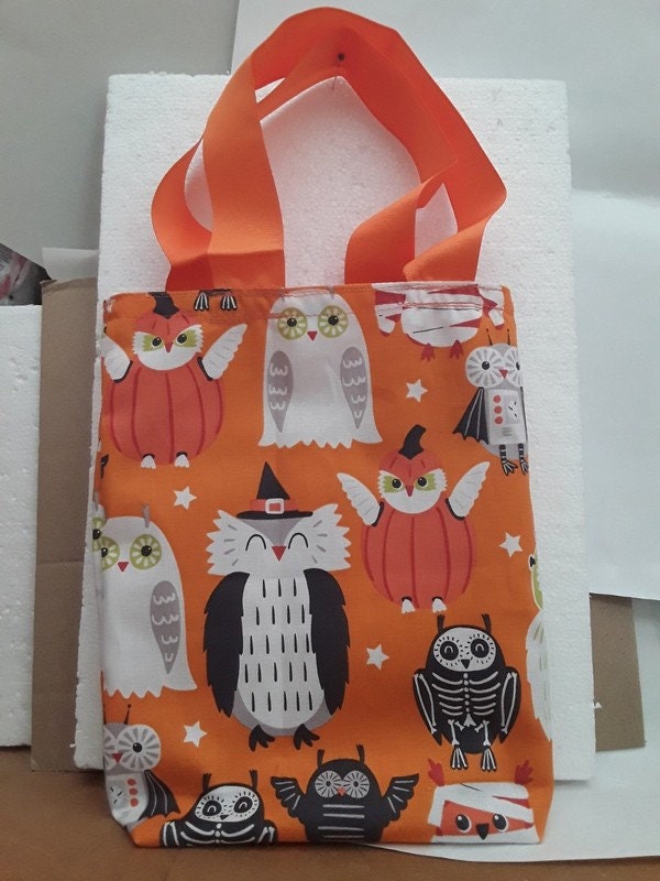 sac , coton , imprim&eacute; de chaque coton, hiboux, fantomes, 27H/23L/5Cm, lani&eacute;res oranges