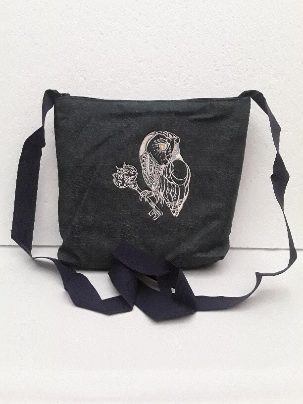 sac bandoulière coton bleu jean hibou broder 10cm , doubler et tirette , sac +- 20 cm