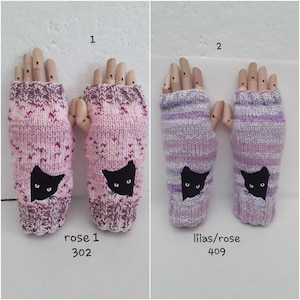 lilac pink mittens, black cats, knit fingerless gloves 20 cm, black cats embroider 5cm