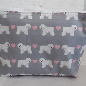 Kit, graue Baumwolle, Bichons, weiße Hunde, rosa Herzen,, 25/16/6 cm, gefüttert, Reißverschluss, Metall Charme, Hund Bichons