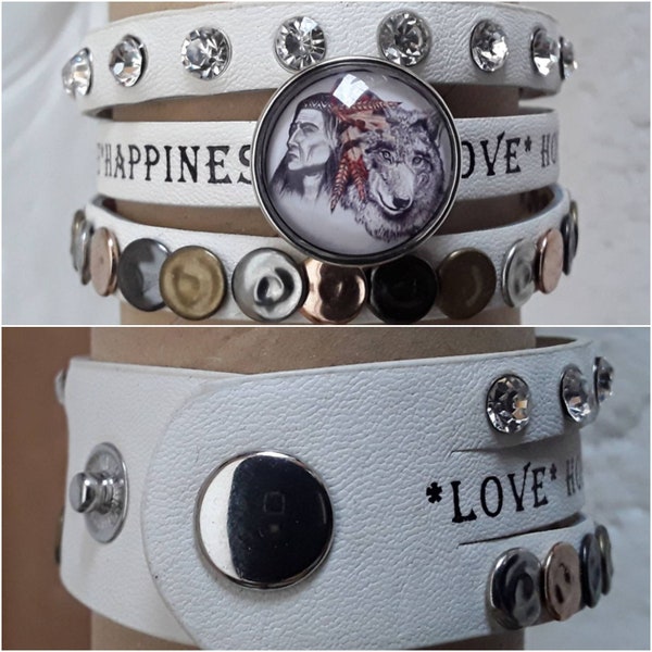 Bracelet cuir blanc avec faux strasses et paillettes dorées. Bouton pression loup indien.bracelet  2.5 cm haut . Bracelet 18 A20 cm