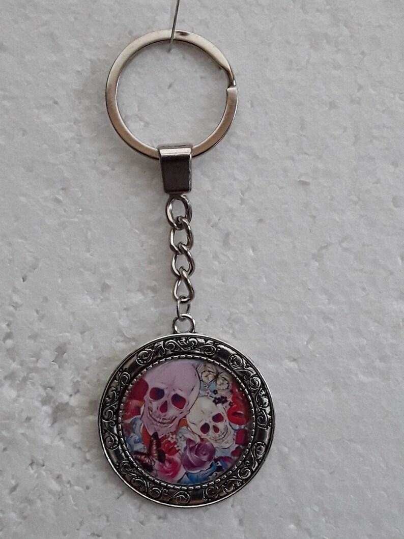 key ring, bag jewelry, colorful skulls, skulls, cabochon glass 3cm, ring image 1