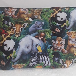 Baumwoll-Toilettenkasten, Tiere , Pandas , Affen, Giraffen, Elefanten, Zebras, Tiger, Löwen, 32 L /23 H, abgerundete Ecken