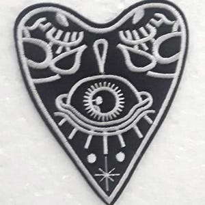 Pires adesivo para passar a ferro, olho branco, coração, bordado, 10/7,5 cm