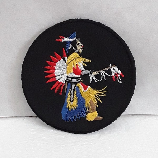 écusson, patch, coton , noir, indien coloré, broder , thermocollant , 10 cm