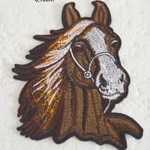 iron-on embroidered patch, brown horse head, 8/10cm
