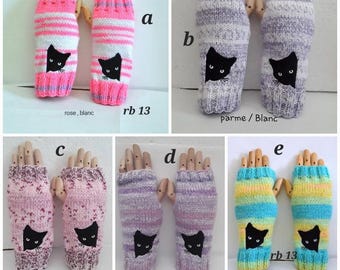 fingerlösa vantar, tumhandskar, ljung, huvuden, katter, svarta, vita ögon, broderade, melerade, 20 cm