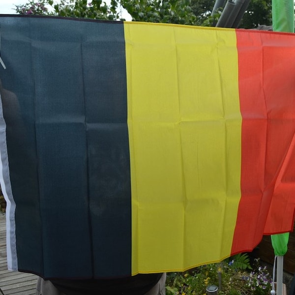 drapeau belge 60/90 cm , Fourreau pour hampe