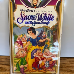 Rare Walt Disney Masterpiece Snow White and The Seven Dwarfs VHS 1524