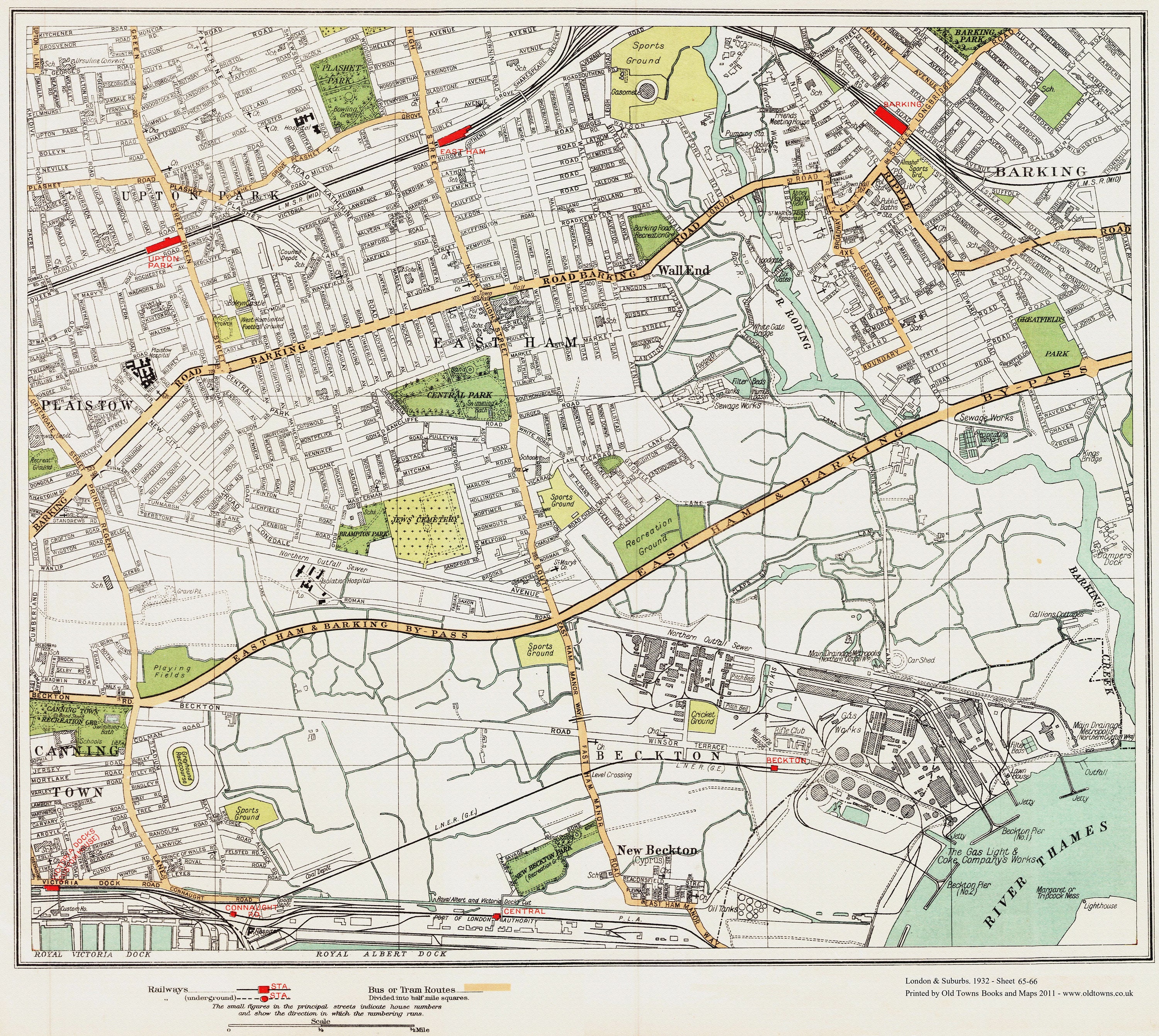 London 1932 Series Showing East Ham Beckton Area Map 65-66 picture