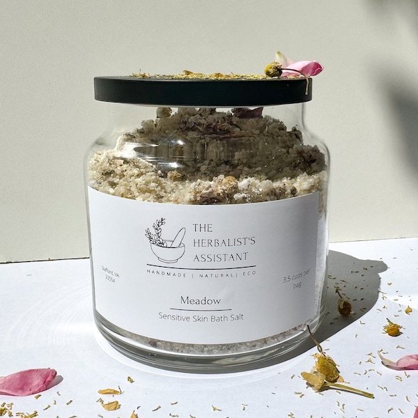 Meadow Bath Salts - Skin Soothing Bath Salts, Sandalwood & Lavender bath salts, Dead Sea Salt Mix for Sensitive Skin, Frankincense Bath Salt