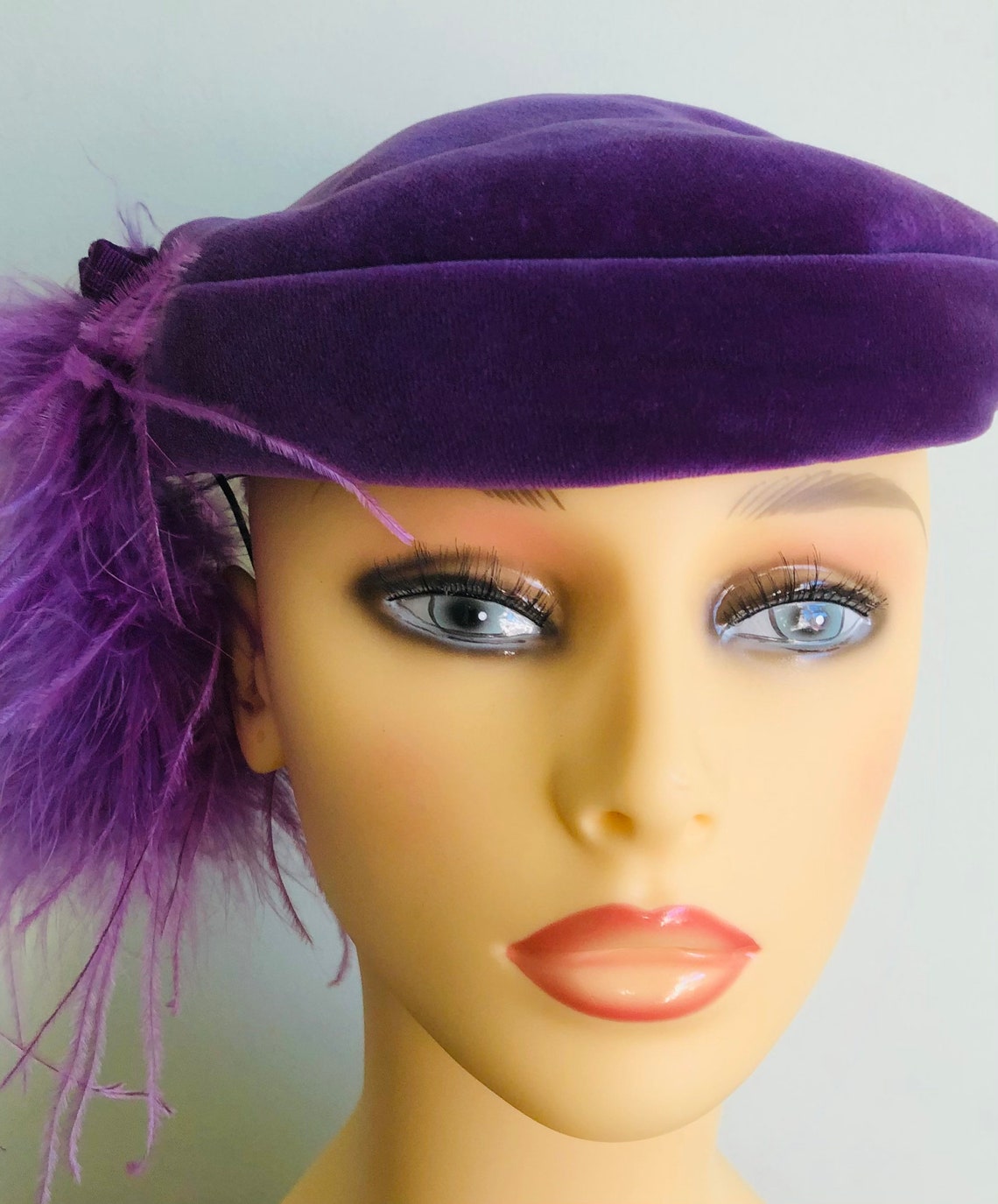 Ladies Vintage purple Pillbox Hat with purple feather plumage Etsy
