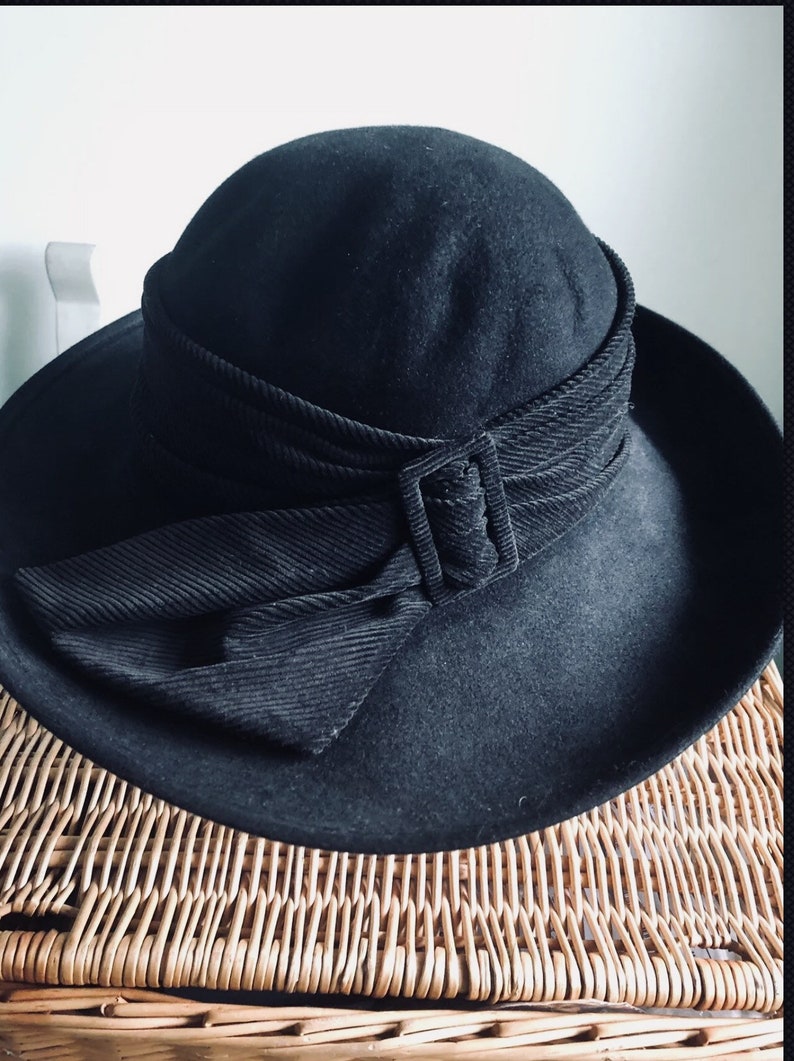 felt wide brim floppy hat