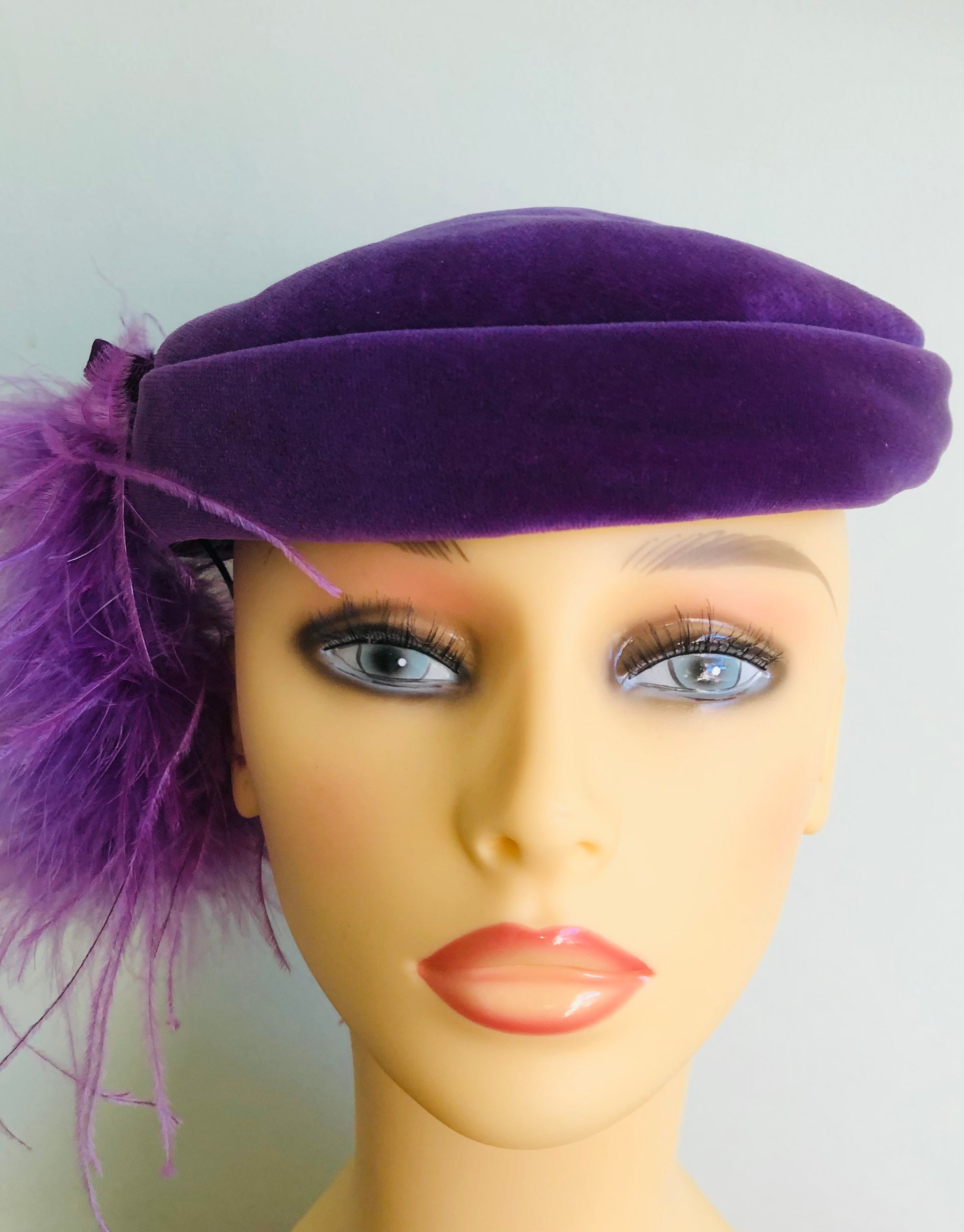 Ladies Vintage purple Pillbox Hat with purple feather plumage Etsy