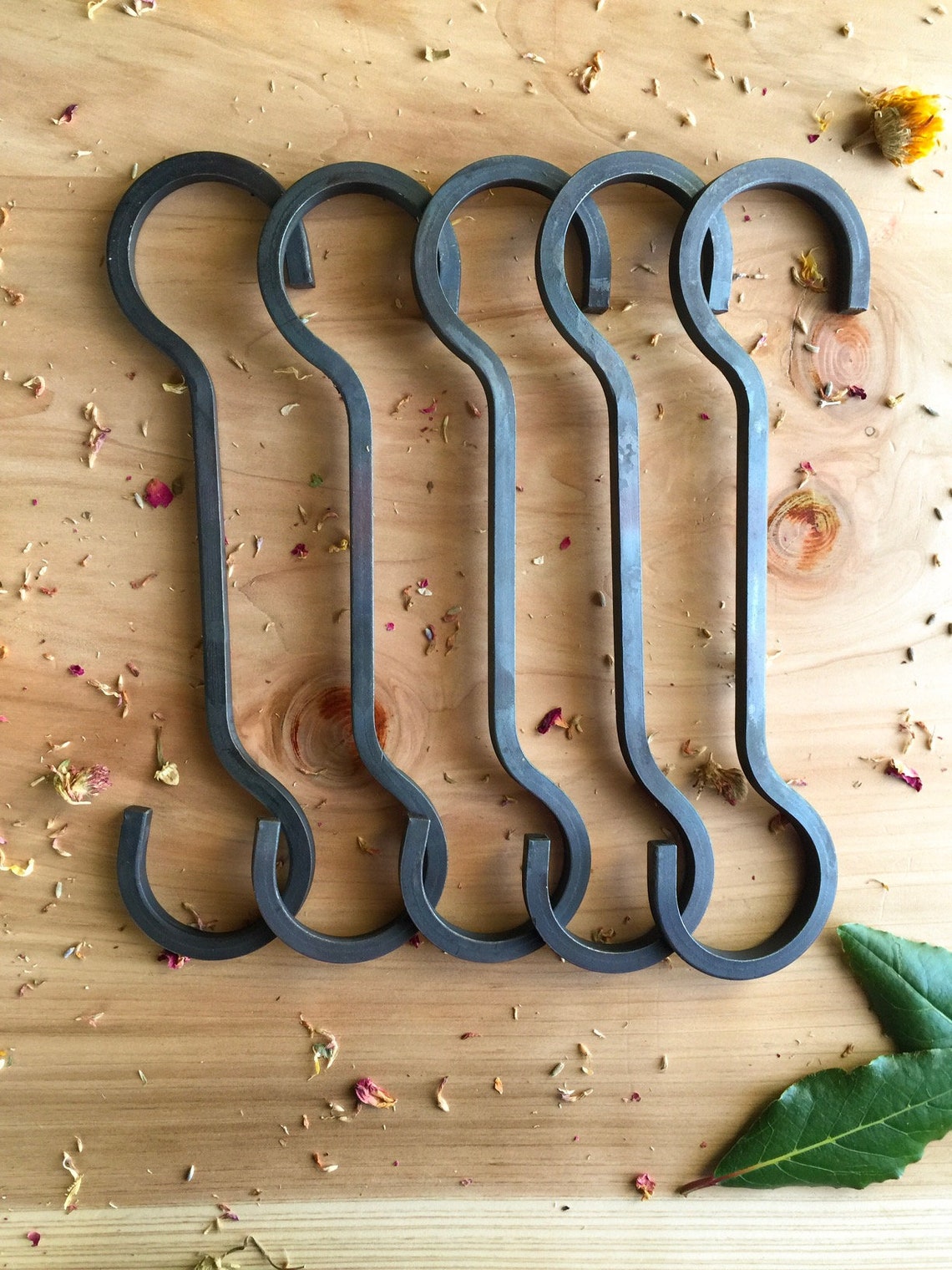 Modern S Hooks Rain Gutter Chain Plant Hangers Kitchen Etsy