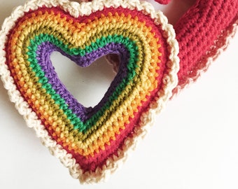 Crochet pattern: rainbow Valentine's heart