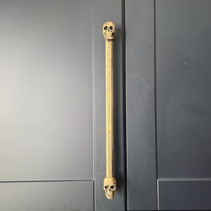 Puxadores góticos em formato de caveira para armário/guarda-roupa (2 unidades).