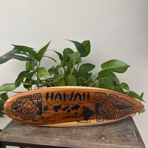 Hawaiian Hand Made Wall Hanging 20&quot; Carved Teakwood Surfboard Home Decor Engraved Turtle Hawaii Map