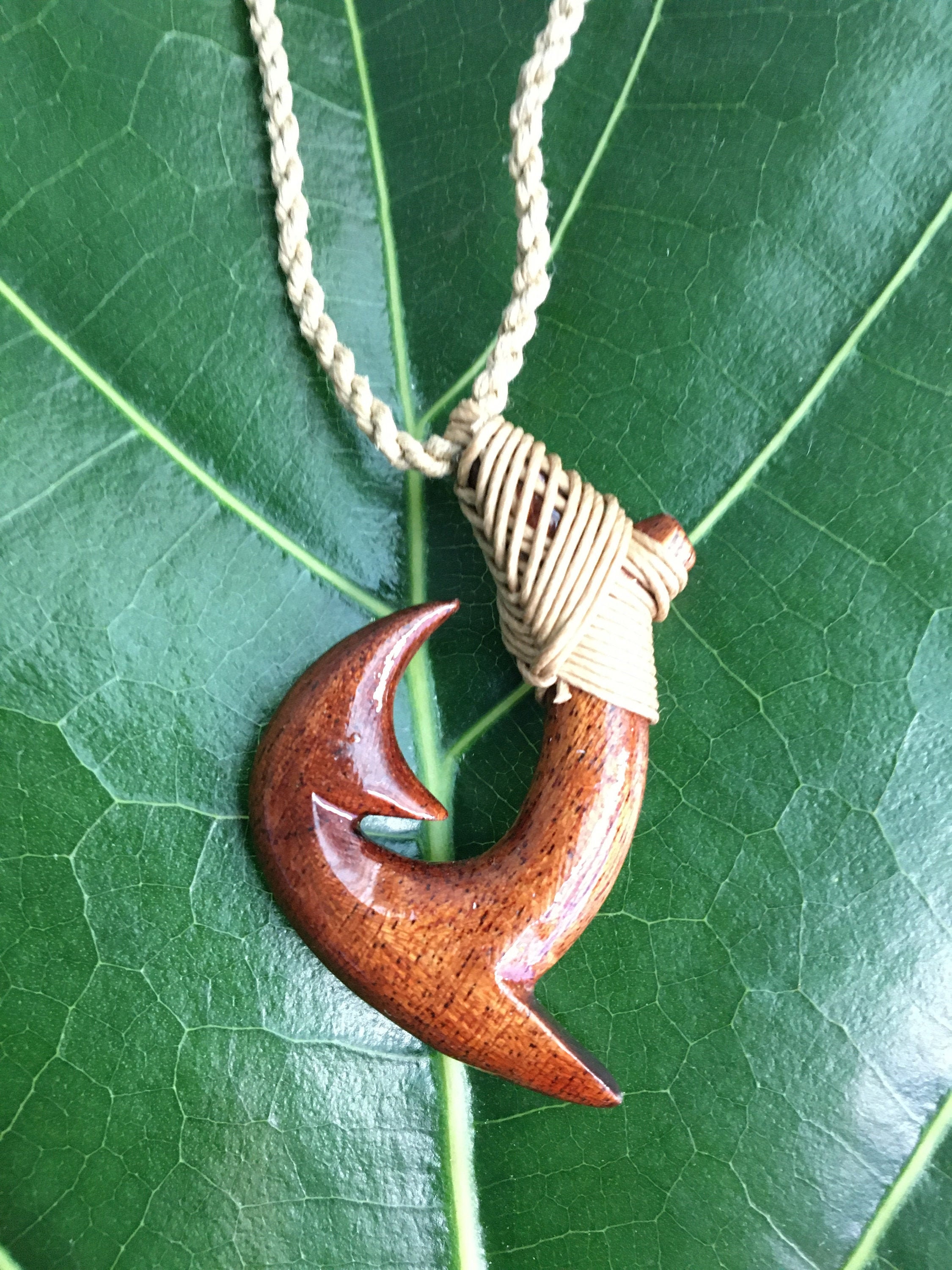 Ancient Polynesian Fish Hook Koa Wood Hawaiian Pendant Necklace Jewelry