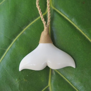 Hawaiiaanse witte buffelbot Tribal walvisstaartketting choker met verstelbaar katoenen koord