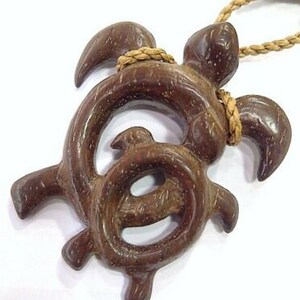 Natural Wood Hawaiian Jewelry Turtle Honu Double Intertwined Pendant with Adjustable Cord