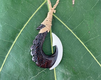 Genuine Sono Wood And Bone Hand Carved Hawaiian Jewelry Fish Hook Maori Pendant