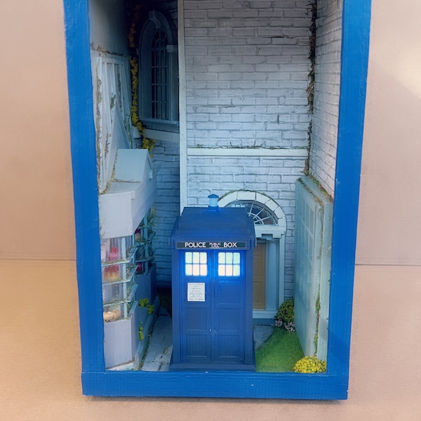 TARDIS Book Nook, recycled books, Doctor Who, Book Nook, Christmas, Hanukkah, 11x7.5x7.5, Doctor Who gift, bakery