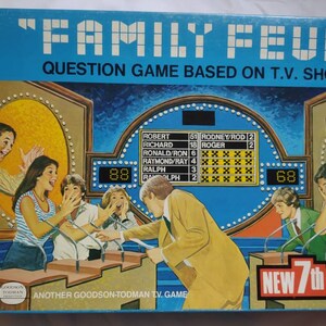 Vintage/ 1984/ Milton Bradley/ 7th Edition/ FAMILY FEUD/ Question game/ Complete/ Great Condition