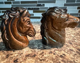 Vintage/ Set of Salt and Pepper/ Shakers/ Pair/ Horse Head/ Horses/ Ceramic/ Good Condition