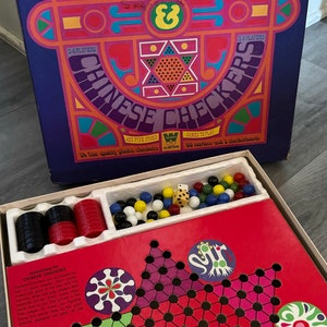 Vintage/ 1969/ Chinese Checkers/ Checkers (Board For Checkere is MISSING) Good Condition