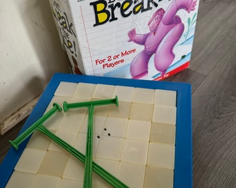 Vintage/ 1993/ Don’t break the Ice/ Game/ Grade school Game/ Milton Bradley/ Fair to Good Condition