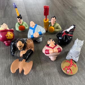 Vintage/ 1998/ Lot of 8/ Complete Set/ Disney/ Mulan/ McDonald Happy Meal/ Toy/ Great Condition