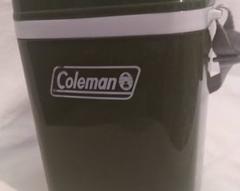 Rare vintage Coleman insulated cooler/beverage & food storage container /hunter green/ like new!