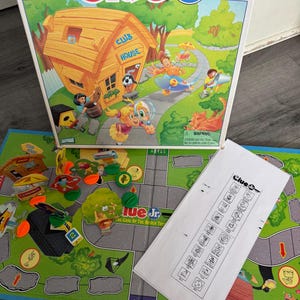 Vintage/ 1995/ Clue Jr/ Game/ The Case of the Hidden Toys/ Parker Brothers/ Fair Condition