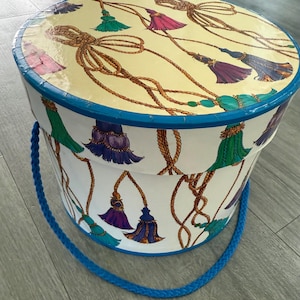 Vintage/ Hat Box/ Hat Storage/ 8 inches/ Handled/ LVC/ Good Condition