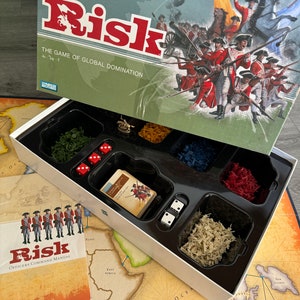 Vintage/ 2003/ RISK/ Global Domination/ Board Game/ Parker Brothers/ Complete/ Good- Great Condition