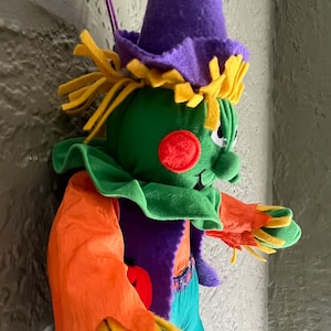 Vintage/ 1994/ Halloween/ Plush/ Pumpkin/ Scarecrow/ Stuffed Animal/ Nylon/ Good Condition