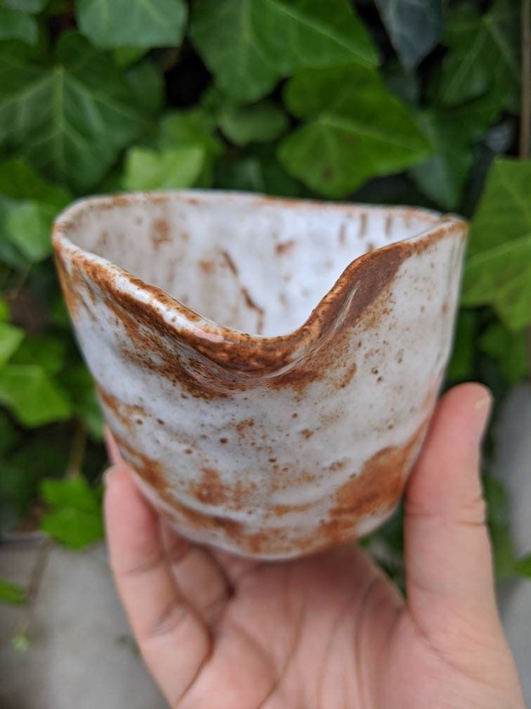 Verseur en Céramique Fait à La Main