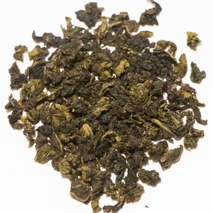 Quanzhou Milk Oolong Tea / Estate Tea / Chinese New Year Tea / Antioxidant / Loose Leaf Tea / Tea Gift